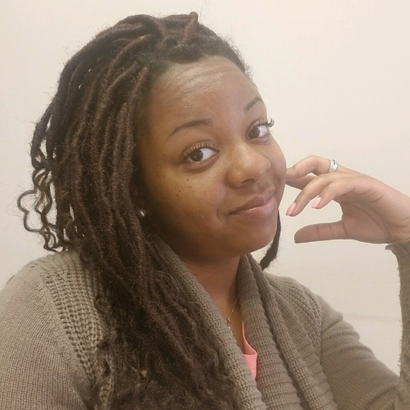 Meet your Posher, Brianna - Picture 1 of 1